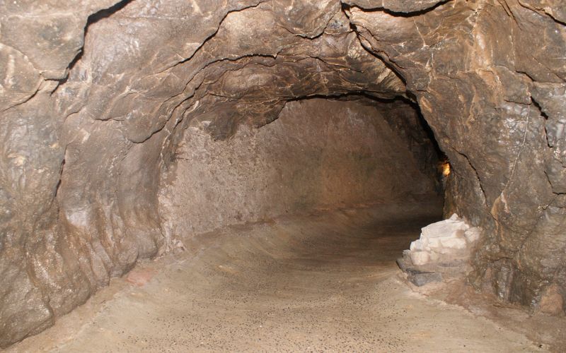 cave